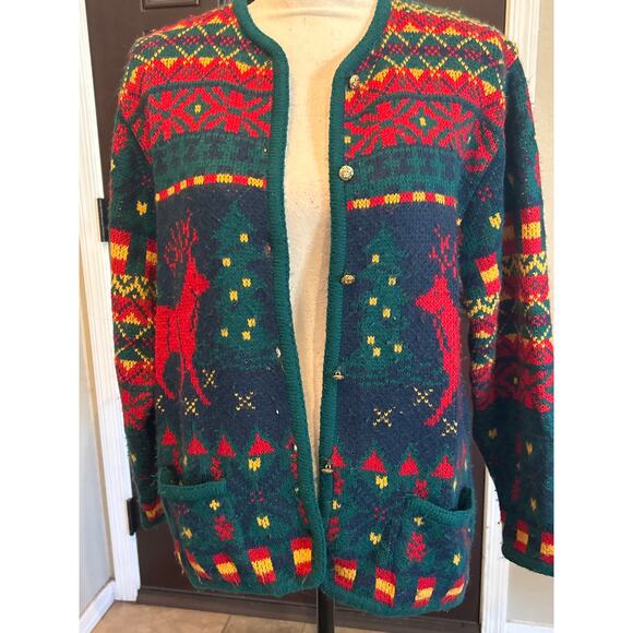 Vintage Christmas Reindeer Cardigan - Picture 4 of 7